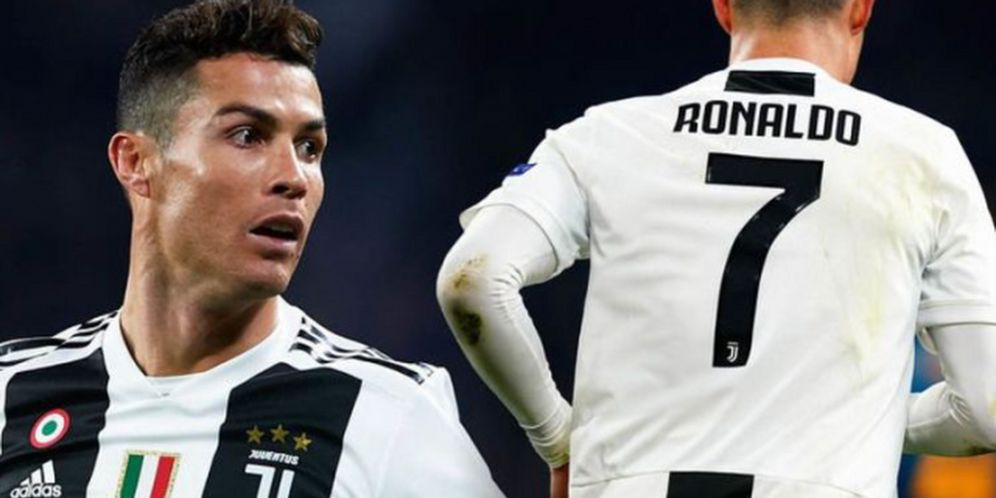 Nama Cristiano Ronaldo Bakal Dijadiin Nama Stadion ?  thumbnail